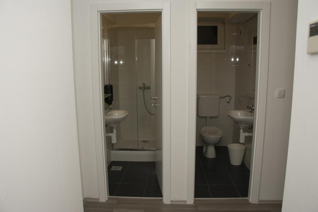 Hostel 101 Dalmatinac Вуковар Екстериор снимка